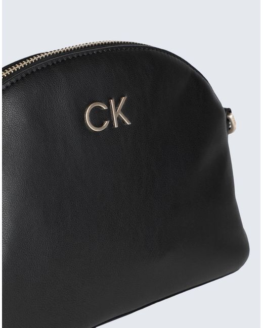 Bolso con bandolera Calvin Klein de color Black