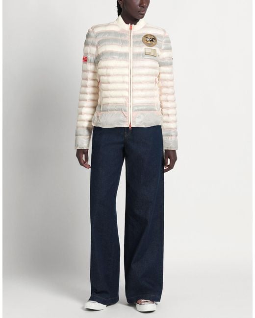 Dekker White Puffer