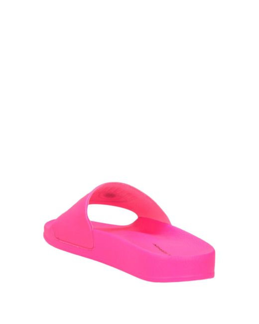 Chiara Ferragni Pink Sandals