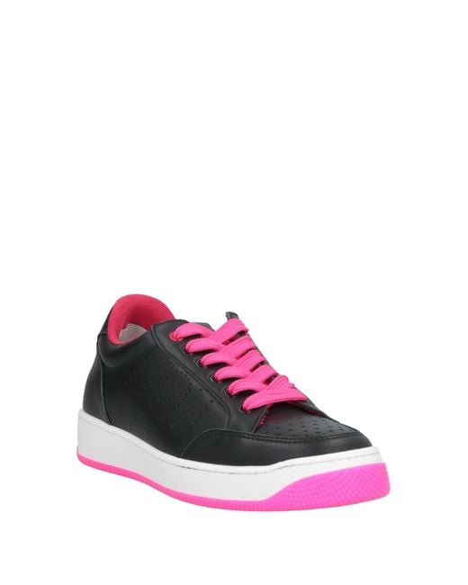Off play Black Trainers