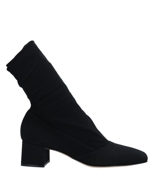 Gianvito Rossi Black Ankle Boots
