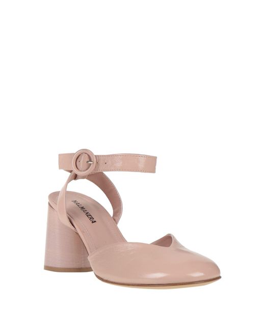 Halmanera Pink Pumps