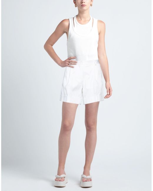 Shorts E Bermuda di Anna Molinari in White