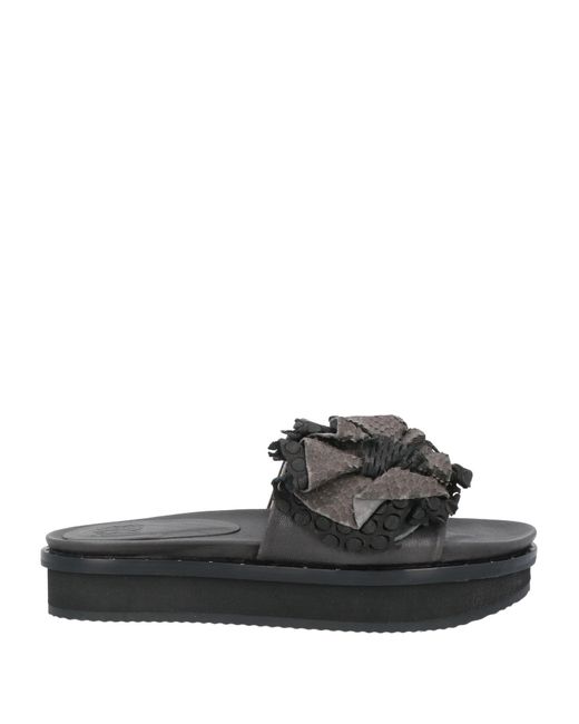 Ixos Black Sandale