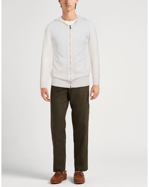 Rebecas Alpha Studio de hombre de color White