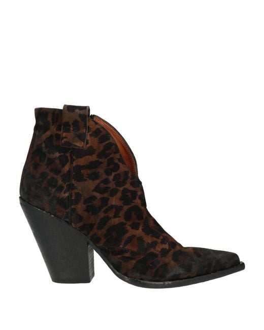 Elena Iachi Black Ankle Boots Leather