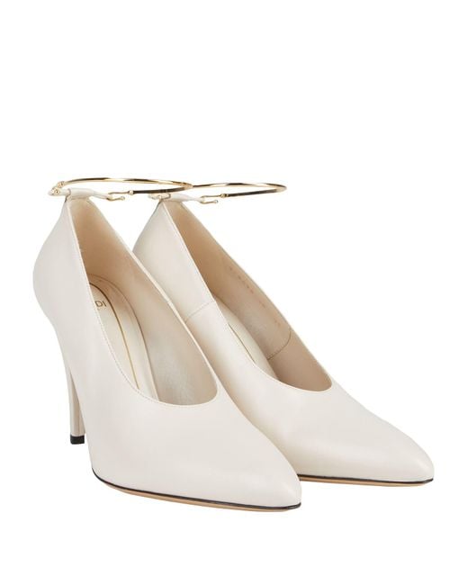 【送料&関税込】Fendi Two-tone Leather Ffold Pumps Fendi Two-tone Leather Ffold Pumps | italist