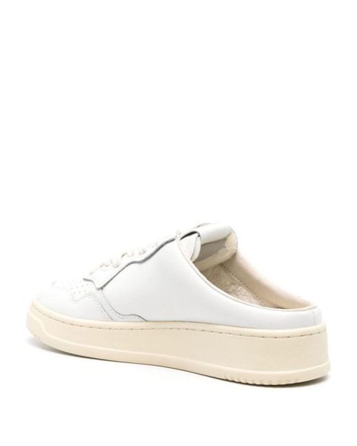 Sneakers di Autry in White