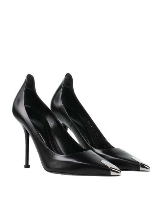 McQueen Black Pumps