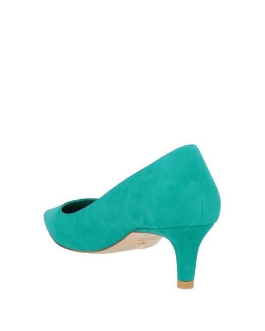 Zapatos de salón Stuart Weitzman de color Green