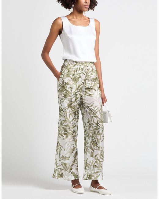 Brunello Cucinelli White Pants Silk