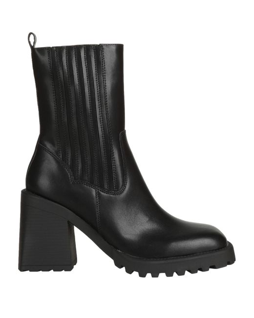 Steve Madden Black Stiefelette
