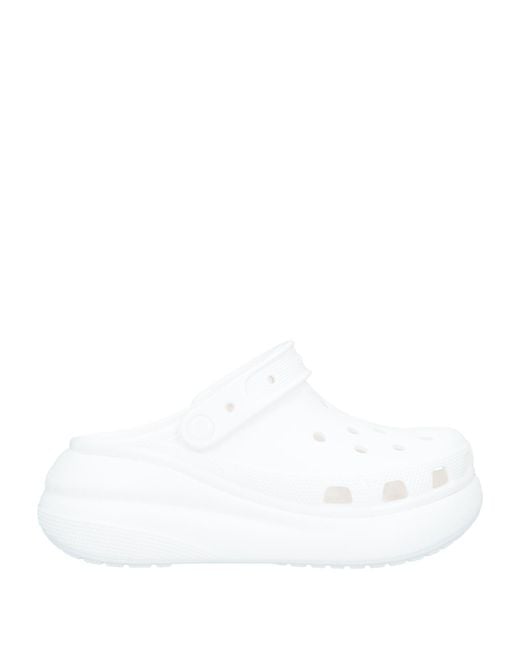 CROCSTM White Hiker Xscape Clog
