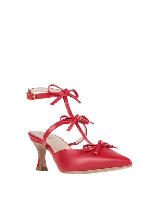 Ovyè Pink Pumps