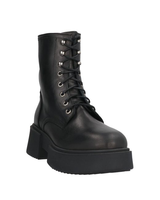 CURIOSITÉ Black Ankle Boots Calfskin