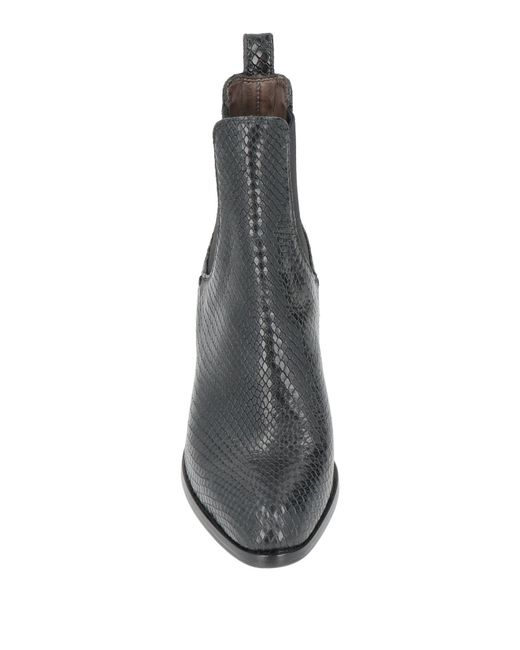 Triver Flight Black Ankle Boots Leather