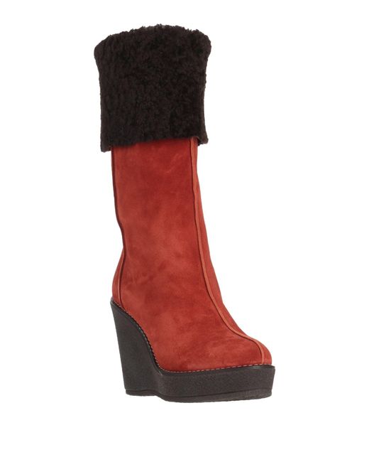 Skorpios Red Boot