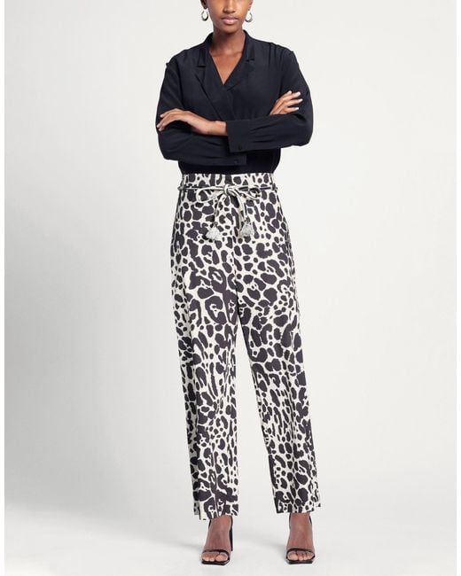 Shirtaporter White Pants