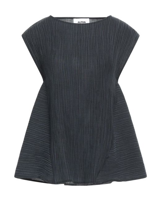 Alpha Studio Black Top
