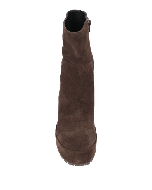 Paloma Barceló Brown Ankle Boots