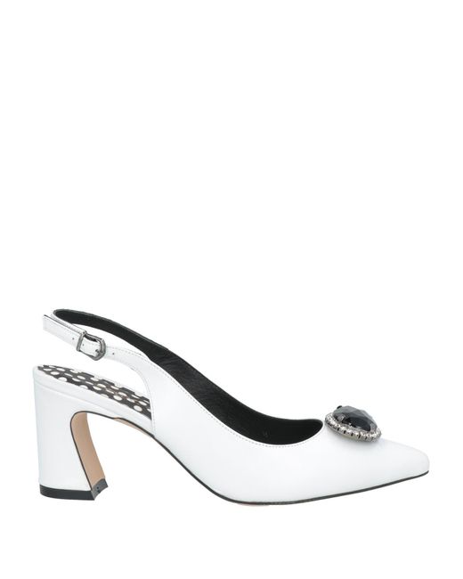 Tosca Blu White Pumps Leather