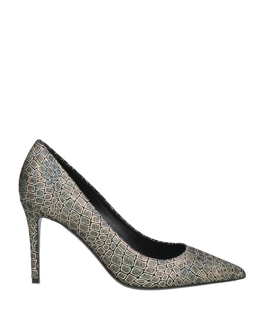 Deimille Gray Pumps