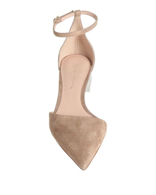 Giorgio Armani Natural Pumps