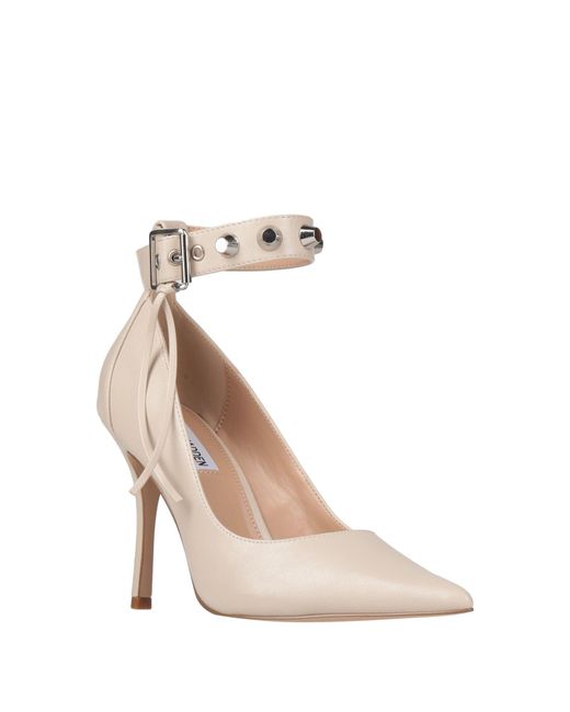 Steve Madden Metallic Pumps