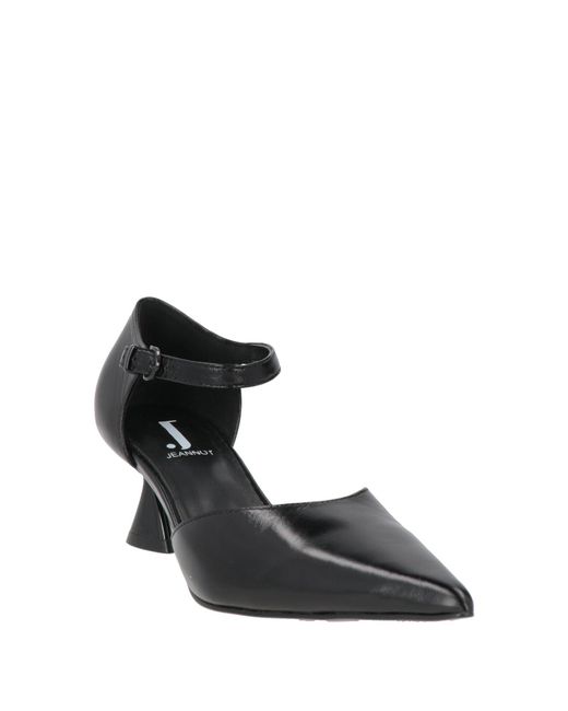 Jeannot Black Pumps
