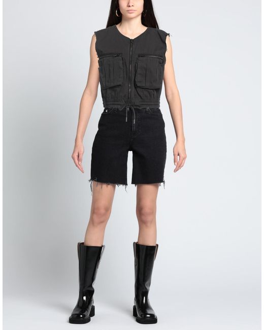 Oval Square Black Gilet
