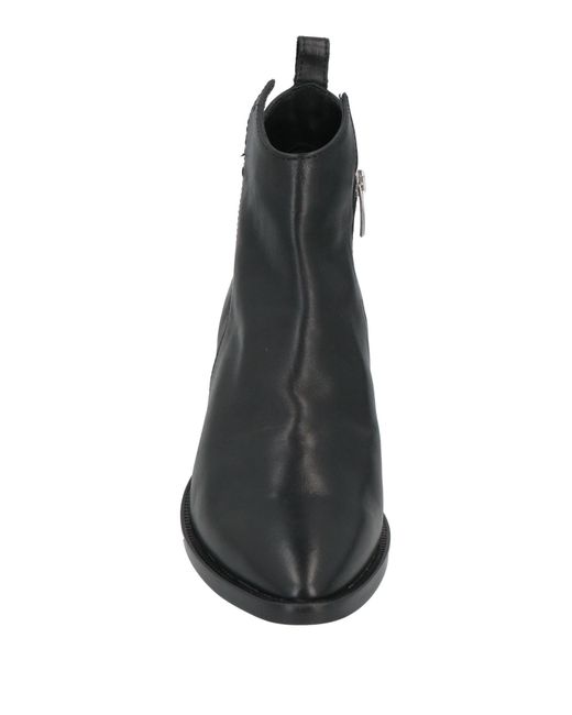 Janet & Janet Black Ankle Boots Leather