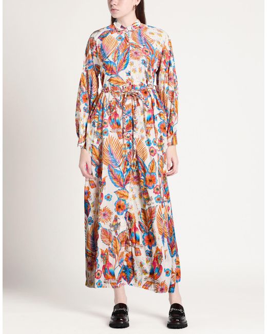 CONNOR & BLAKE White Maxi Dress