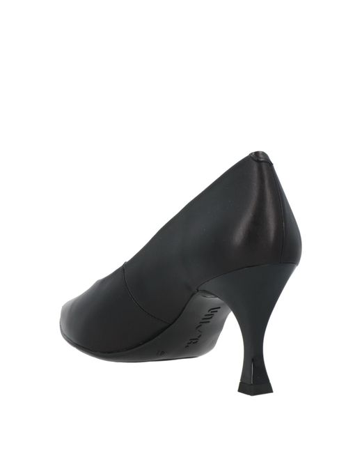 Zapatos de salón Unisa de color Black