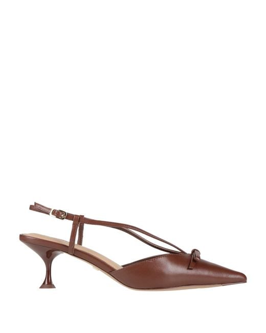 Lola Cruz Brown Pumps