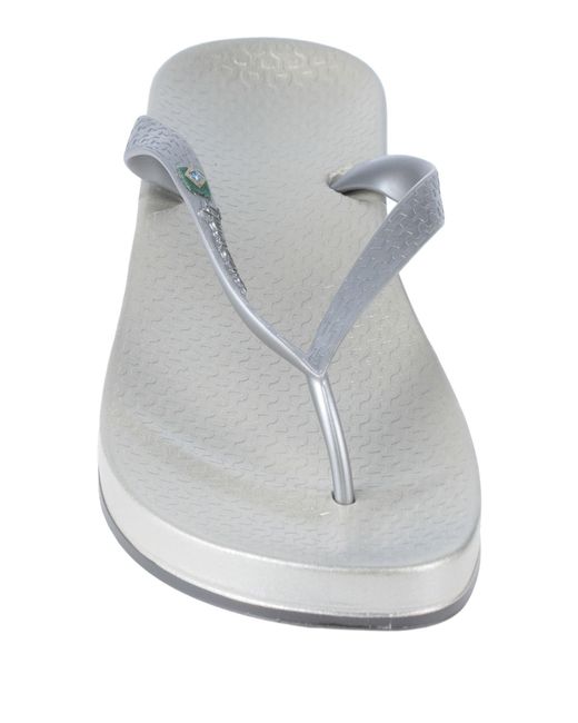 Ipanema Rubber Toe Strap Sandals in Silver (Metallic) - Lyst