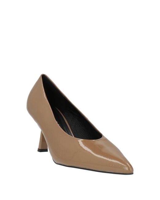 Bibi Lou Brown Pumps