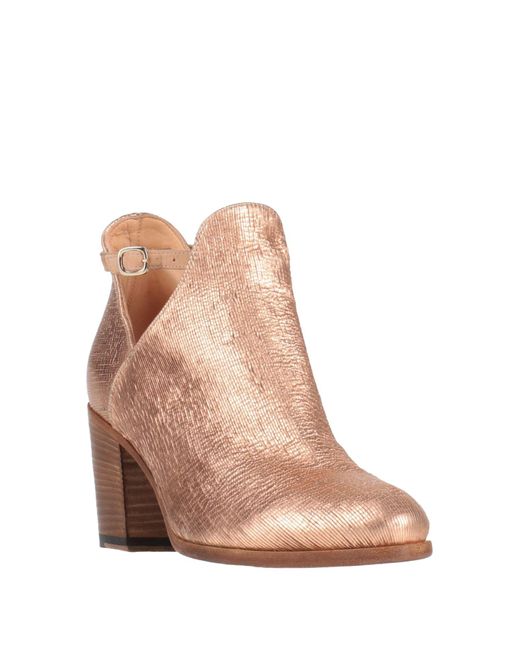 Pantanetti Natural Ankle Boots