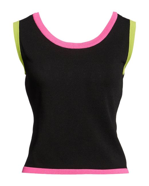 Clips Black Top