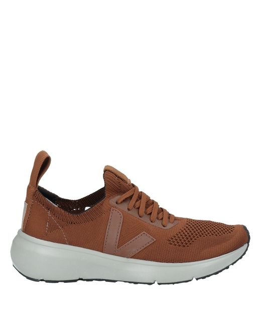 veja brown trainers