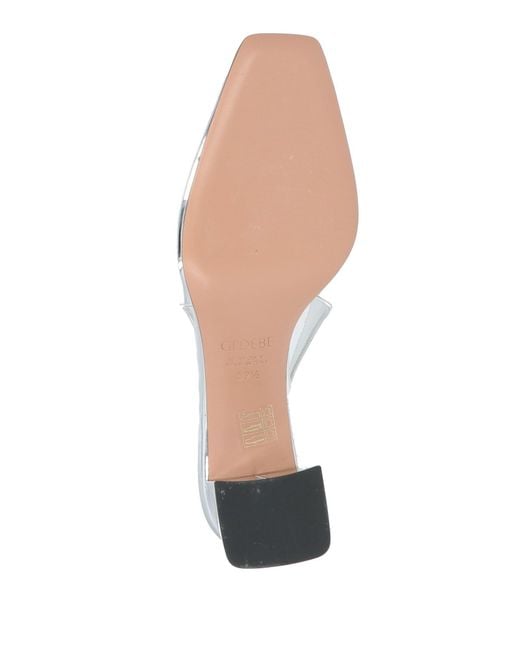Gedebe Metallic Pumps