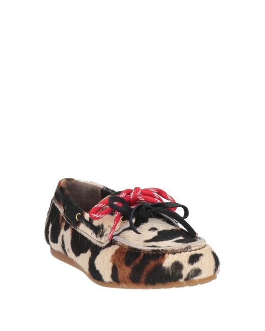 Ovyè White Loafer