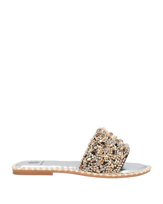 De Siena Natural Sandals