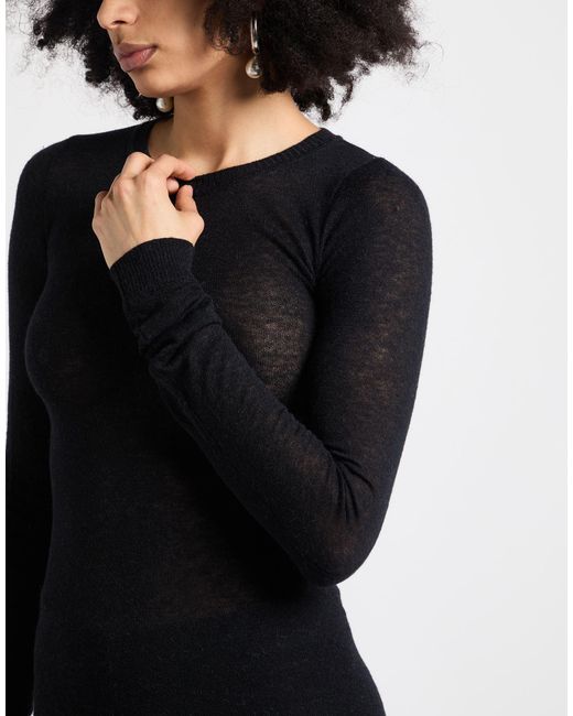 N°21 Black Jumper