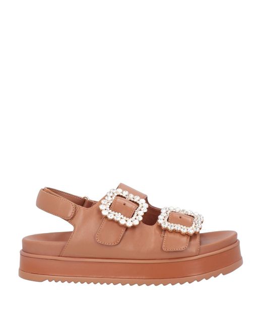 Emanuélle Vee Brown Sandals