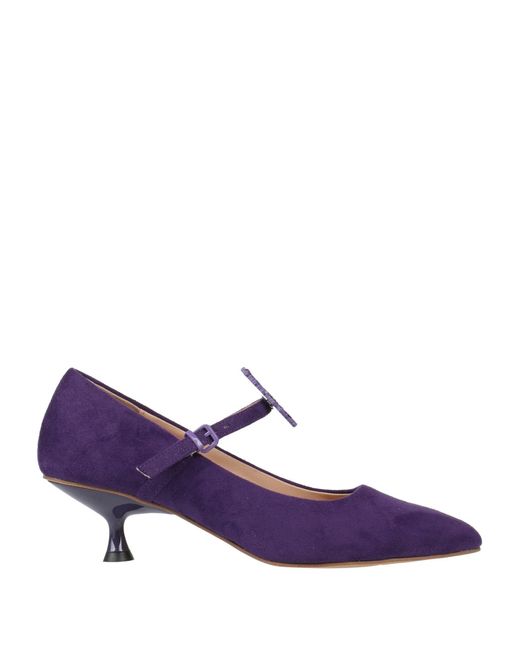 Decolletes di Gaelle Paris in Purple