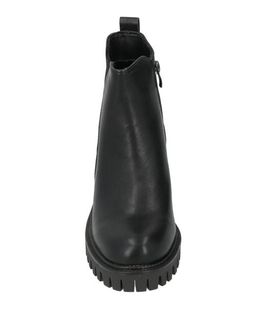 Cinzia Soft Black Ankle Boots