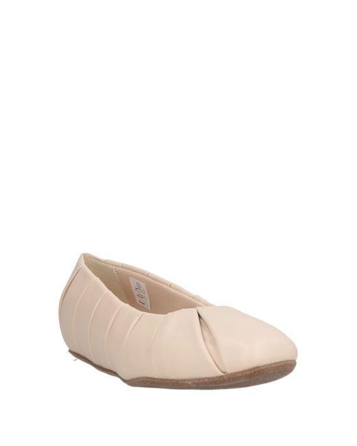 THEMOIRÈ Natural Ballet Flats