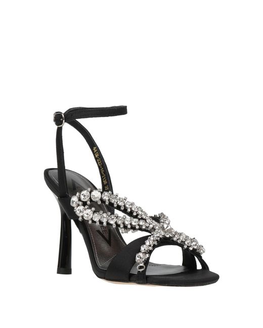 Emanuélle Vee Black Sandale