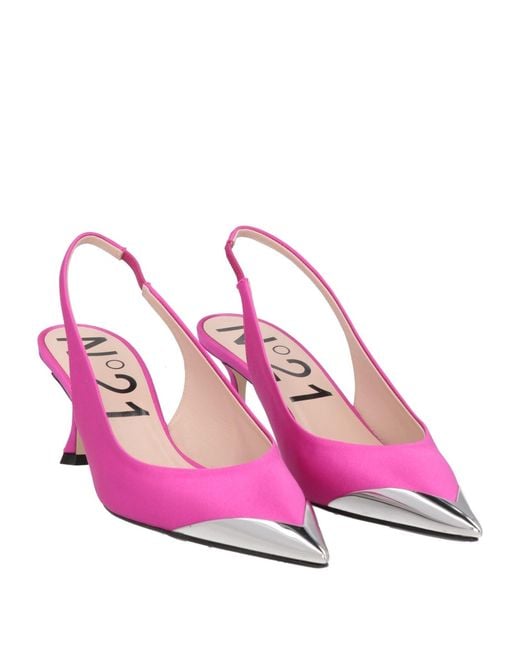 N°21 Pink Pumps