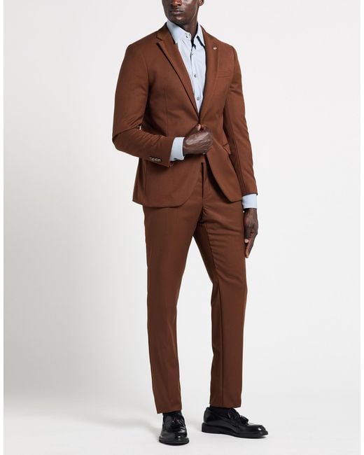Berry & Brian Brown Suit for men